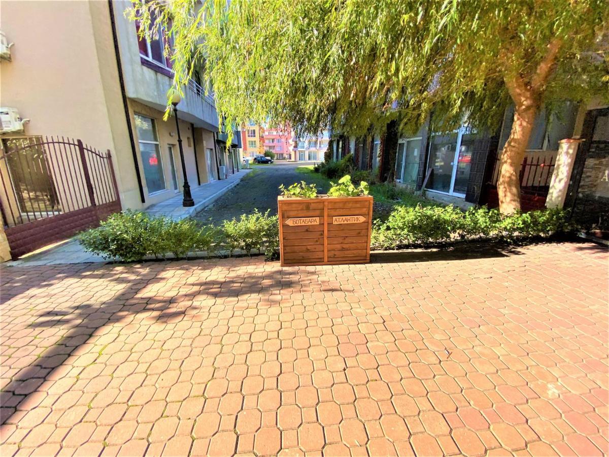 Botabara 312 Self Catering Beach Apartment Pomorie Ngoại thất bức ảnh